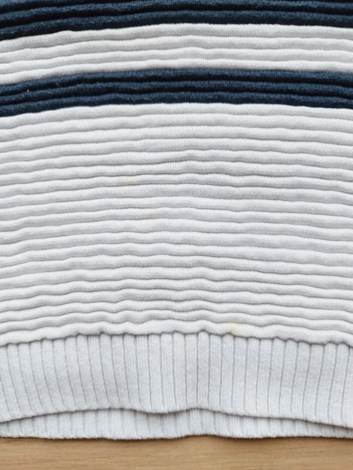 Pull bleu blanc et rouge - photo numéro 3