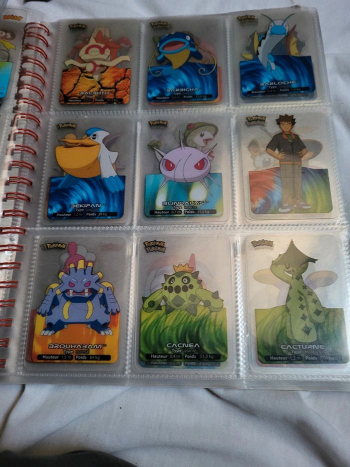 Cartes pokemon transparentes - photo numéro 2