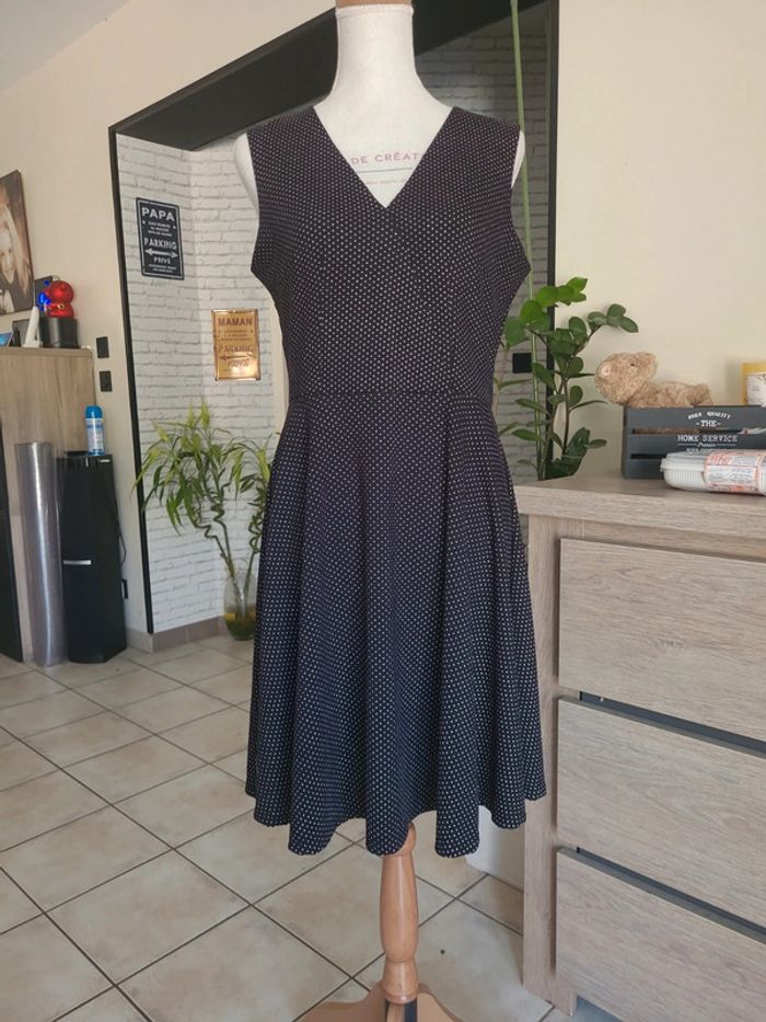 Robe a pois