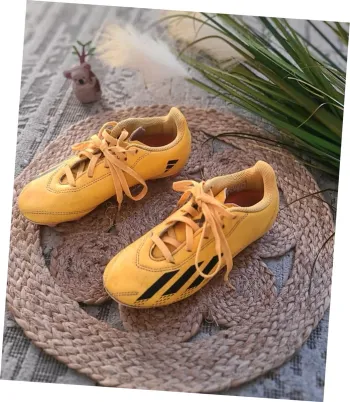 Chaussure de foot taille 31