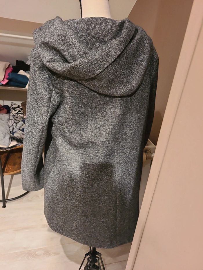 Manteau only - photo numéro 3