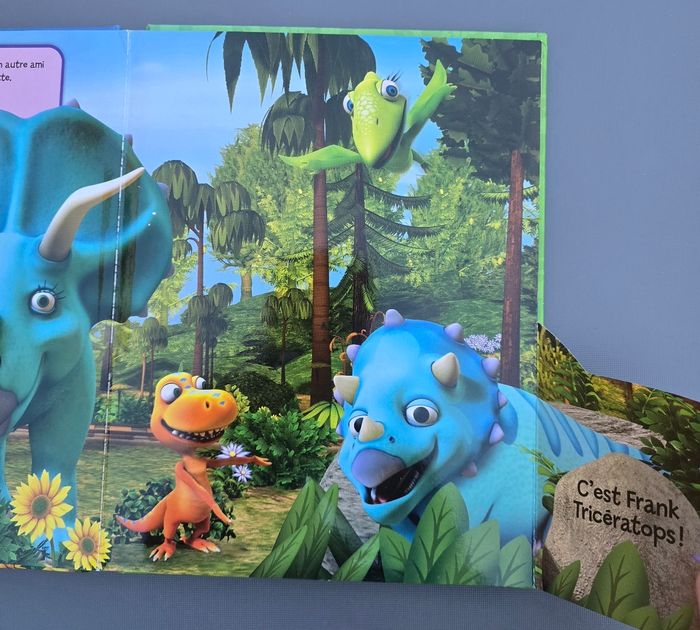 Collection jeunesse : le dino train, Mais qui est ce dino? - photo numéro 4