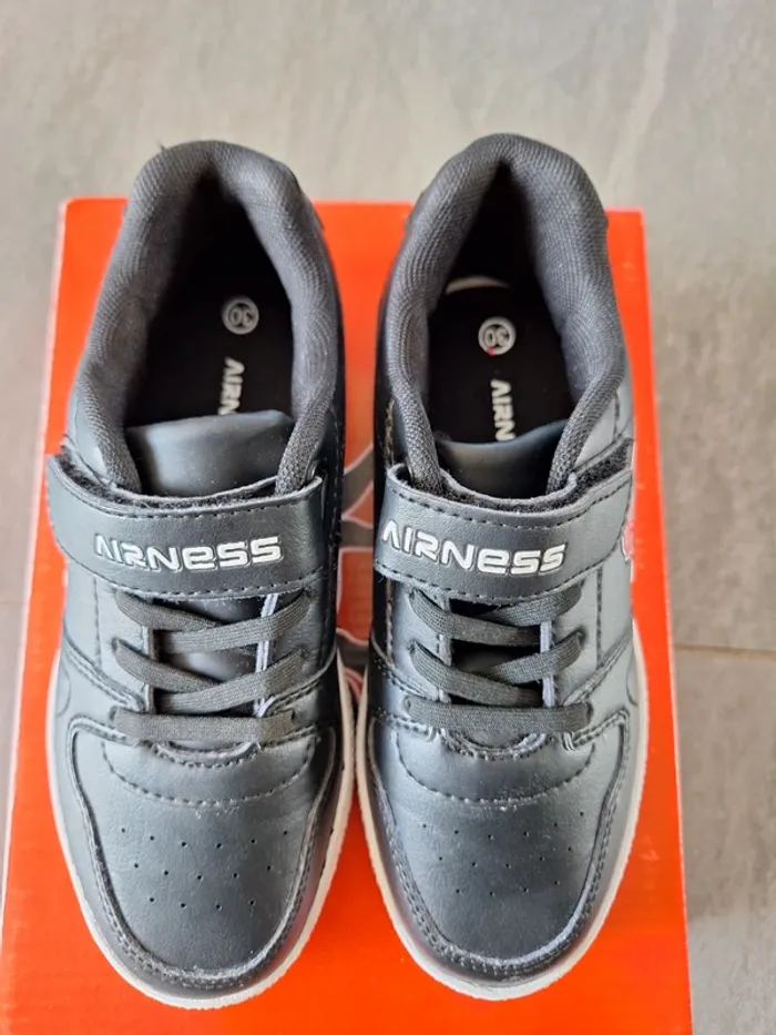 Baskets Airness neuves - photo numéro 3