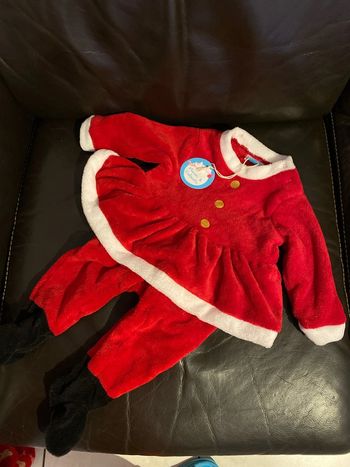 Pyjama Noël neuf 12 mois