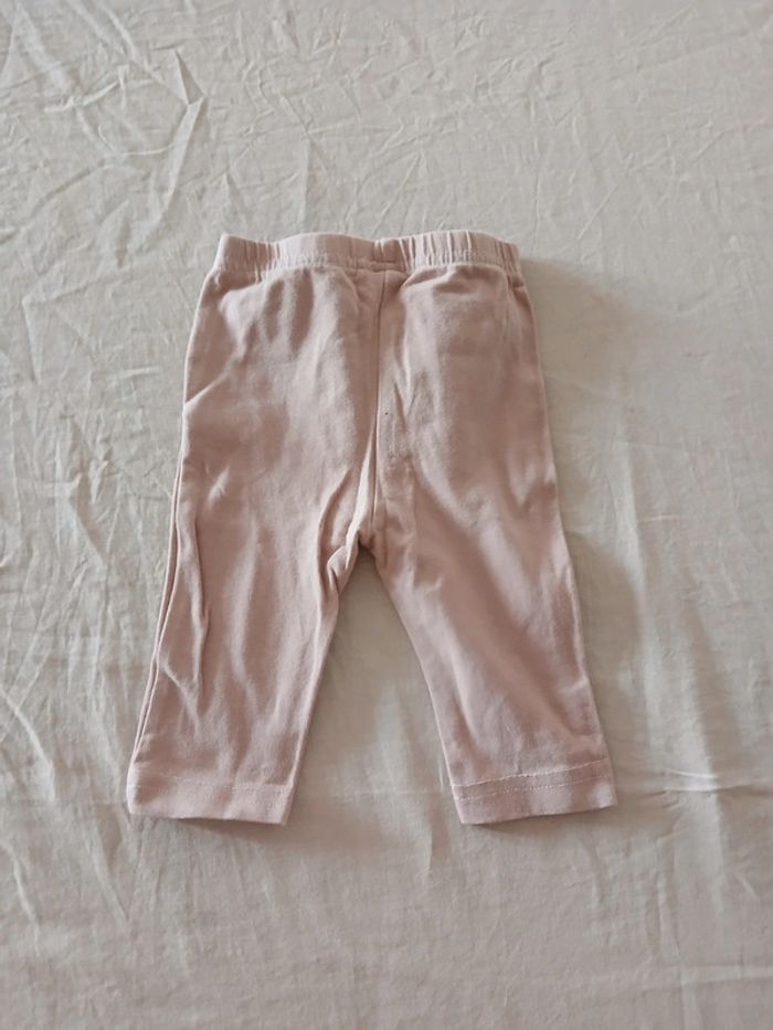 Legging 3 mois - photo numéro 3