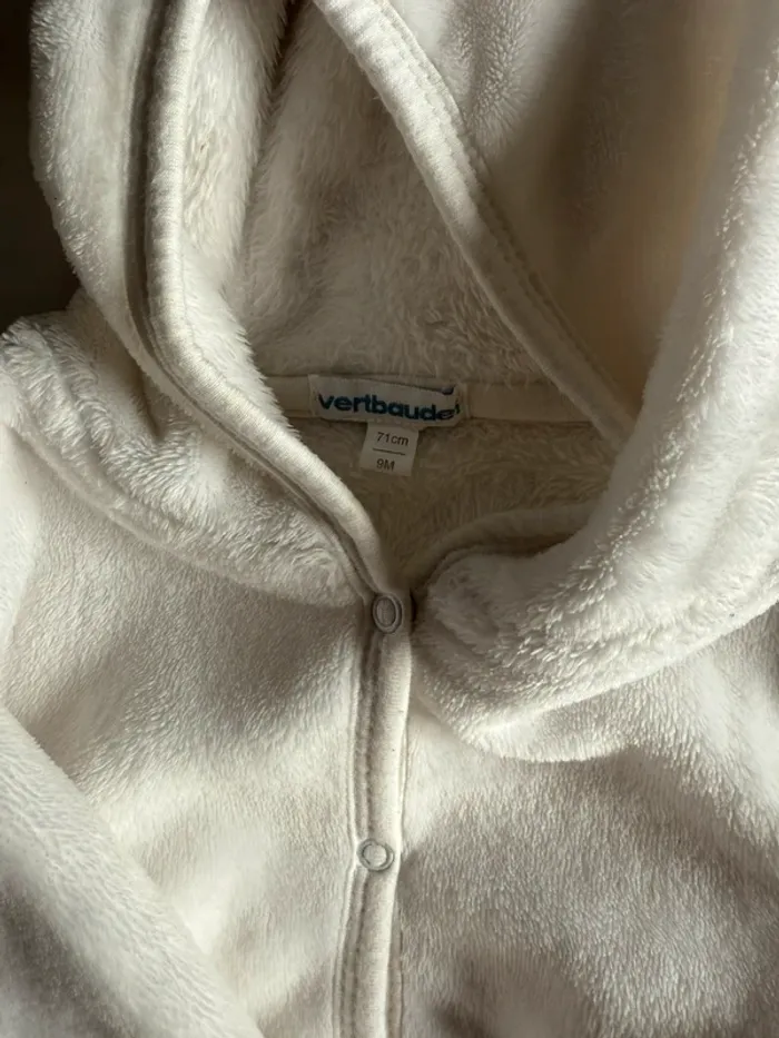 Veste fourrure blanche oreille de petit ours - photo numéro 2