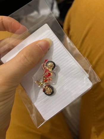 Broche moto