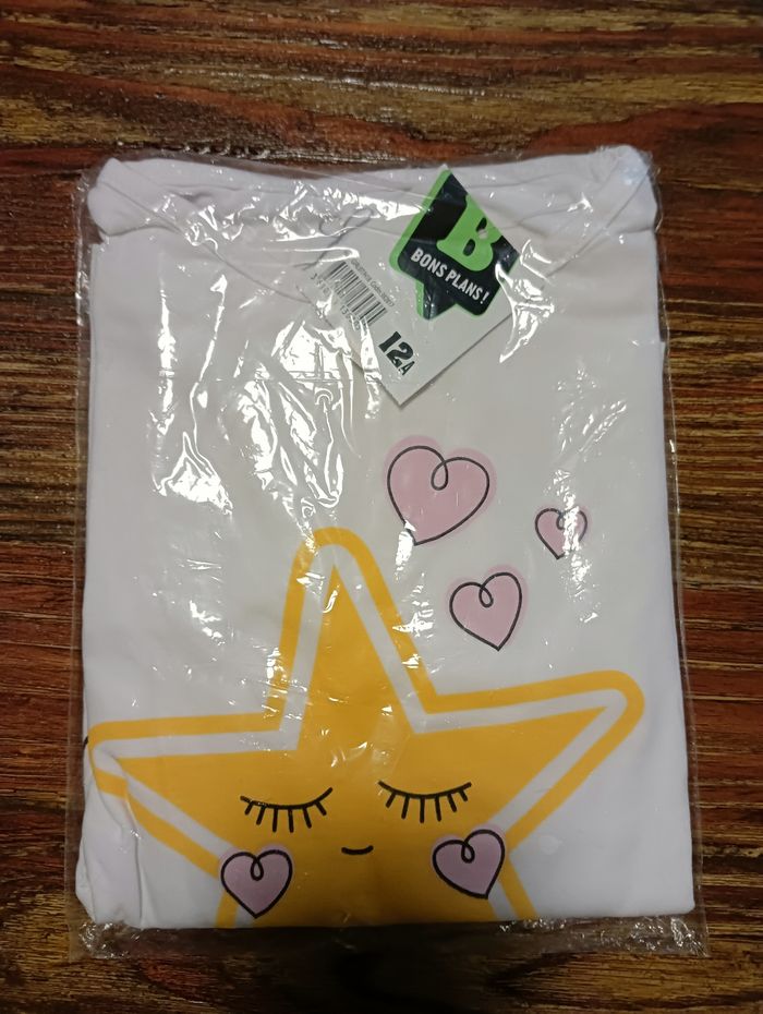 2 hauts fille taille 12 ans NEUF - photo numéro 2