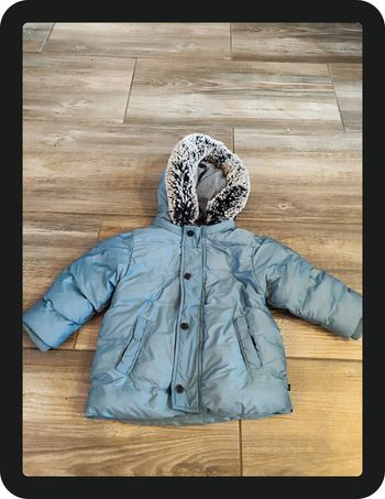 Doudoune avec capuche bleu gris Obaibi Taille 18 mois