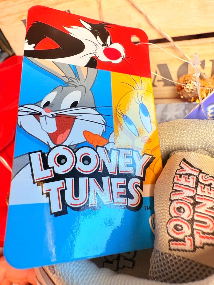 Looney tunes lapin bugs bunny - photo numéro 6