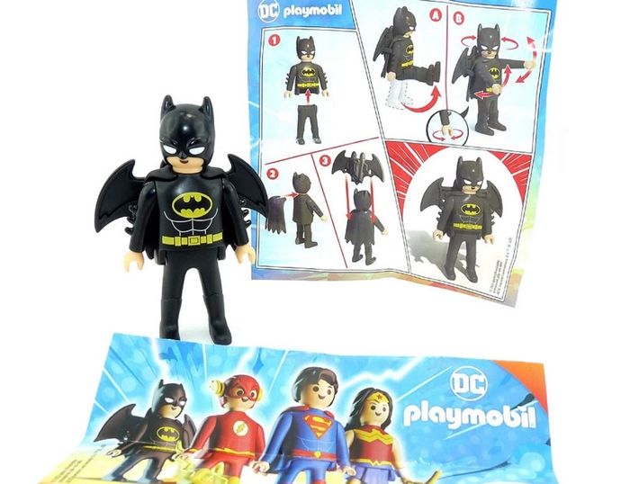 Playmobil  XL Batman et wonder woman  kinder maxi Xl - photo numéro 2