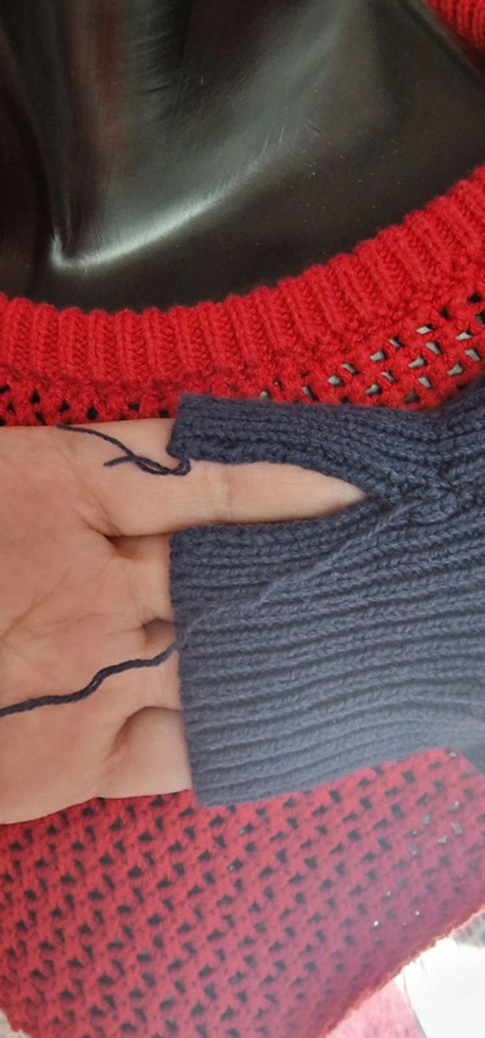 Pull tricolore en maille. - photo numéro 3