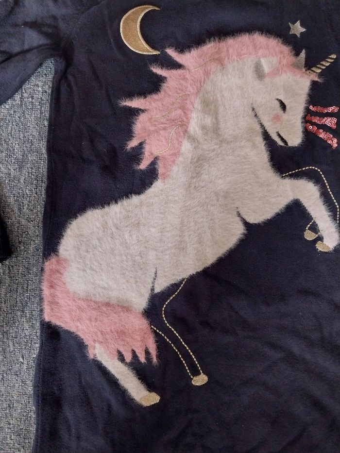 Robe à Manches Longues Licorne en Péluche Fille taille 10 Ans - photo numéro 2