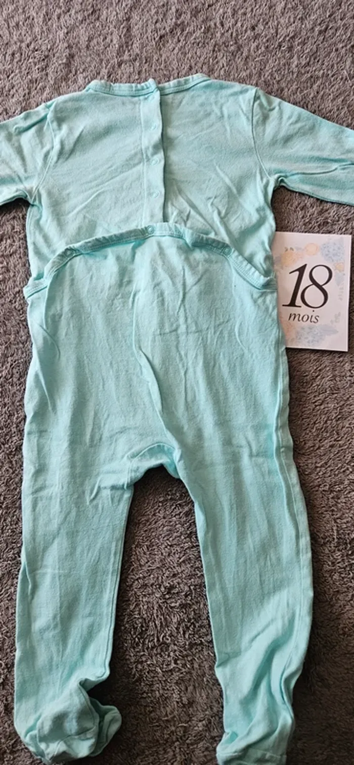 Pyjama 1 pièce 18 mois - photo numéro 4