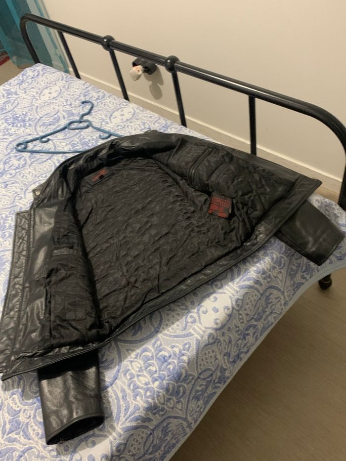 Blouson en cuir marque Serge Pariente - photo numéro 6