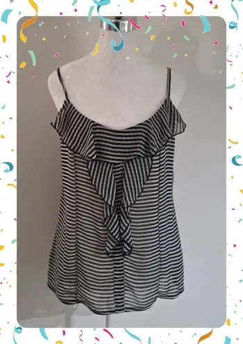💙 débardeur taille 38 marque cache cache
