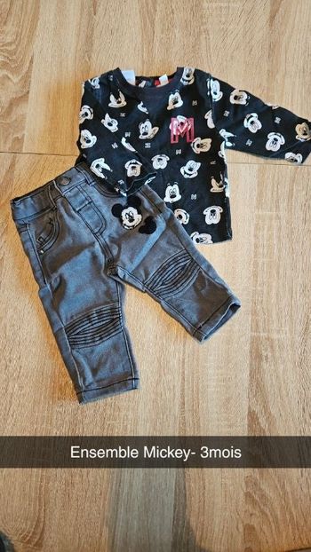 Ensemble mickey