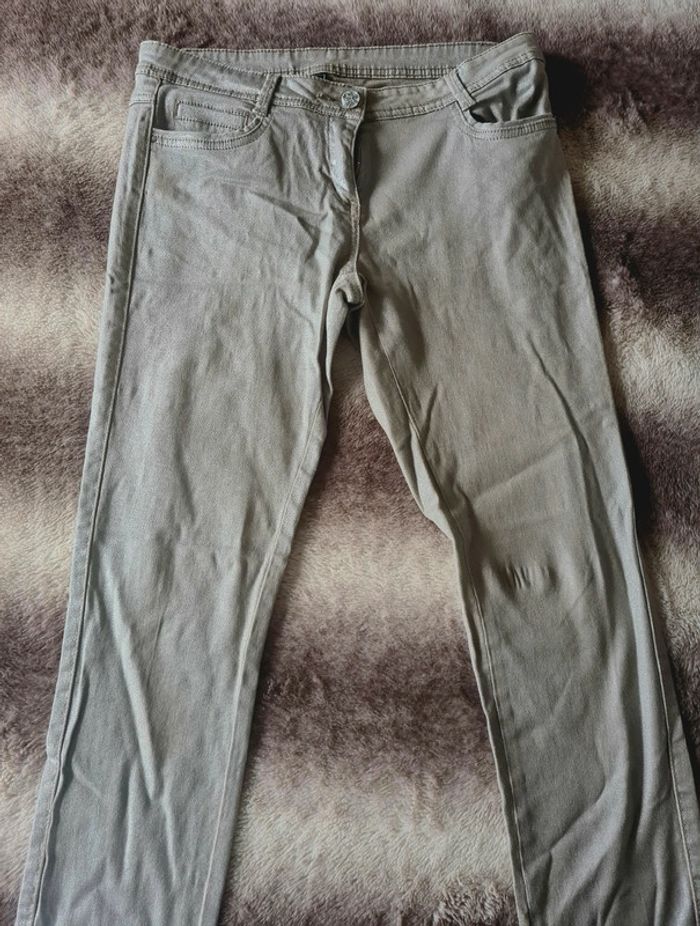 Jean doré taille 36 - photo numéro 2