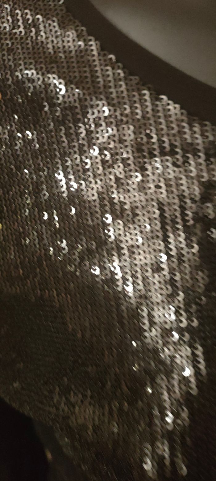 Pull à sequins - photo numéro 2