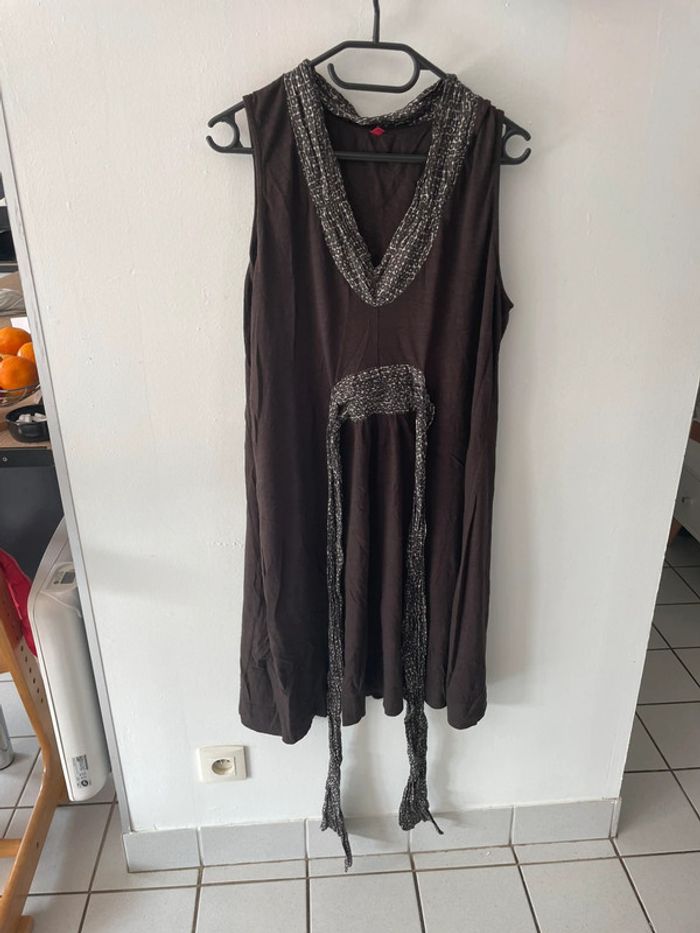 Jolie robe