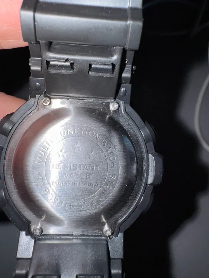 Montre sport homme noire - photo numéro 3