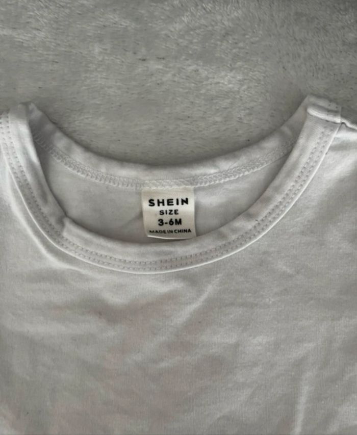 Vêtements bébé - photo numéro 3