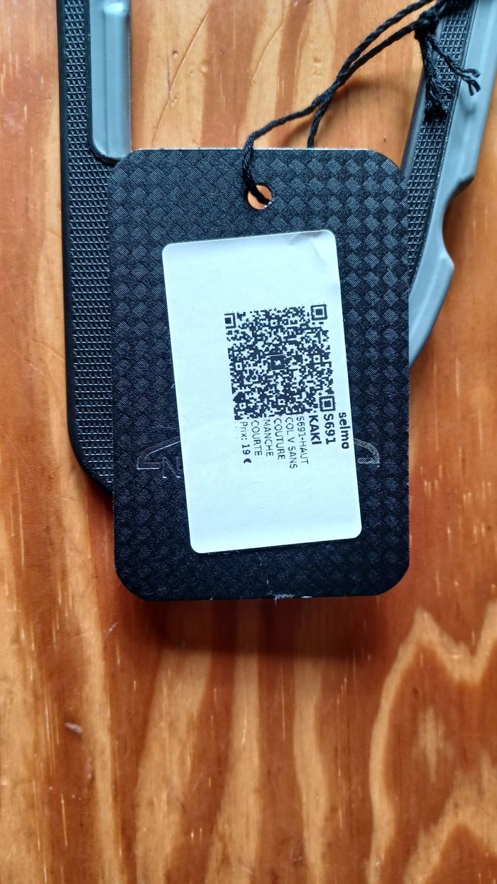 Col v sans couture - photo numéro 4