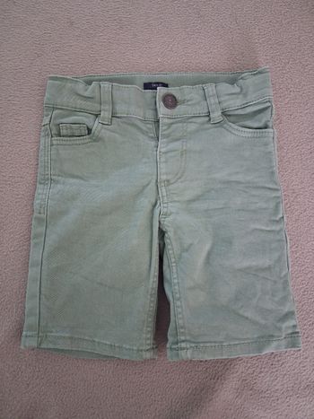 Short 3 ans