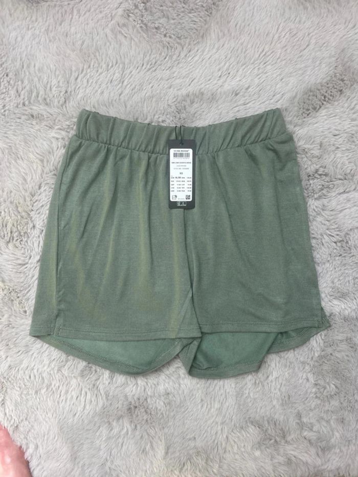 Short kaki Vero moda