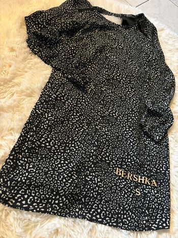 Robe noir et blanche