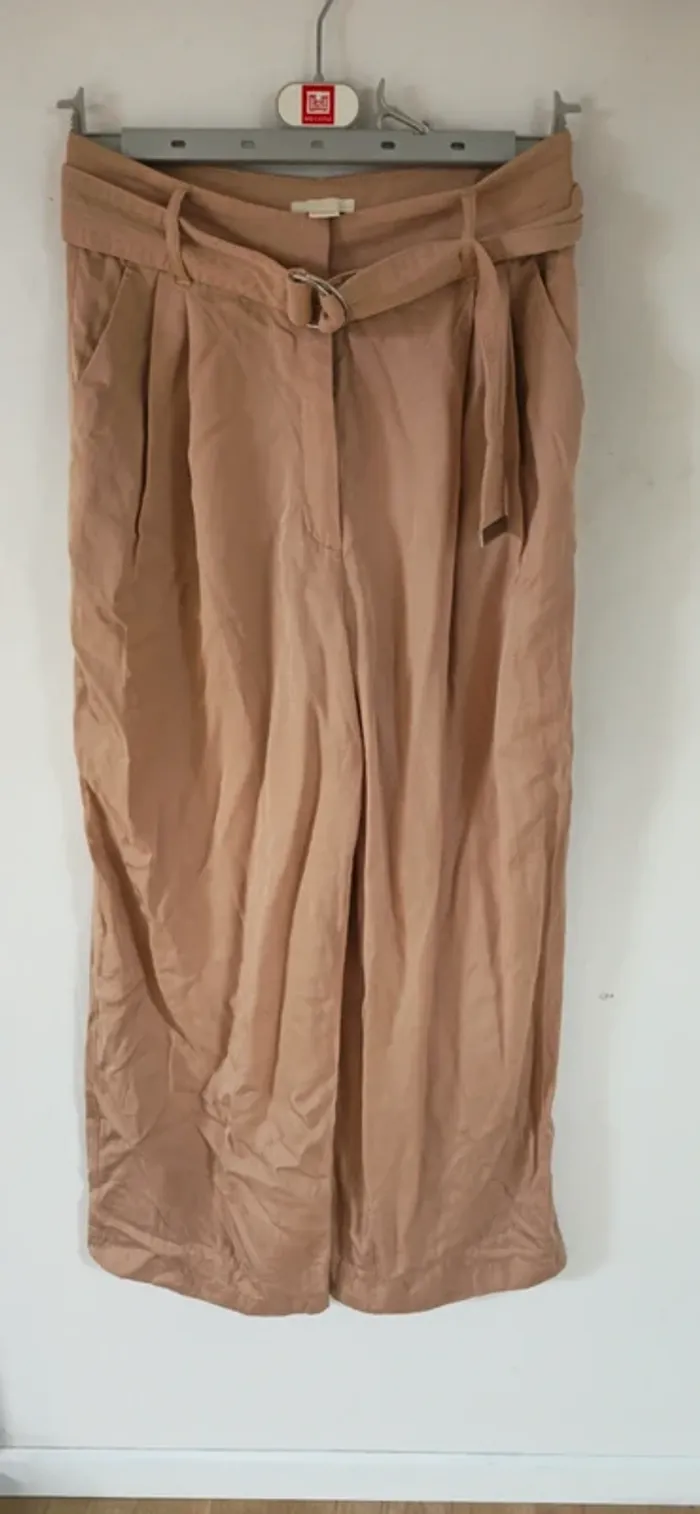Pantalon H&M beige taille 38 - photo numéro 4