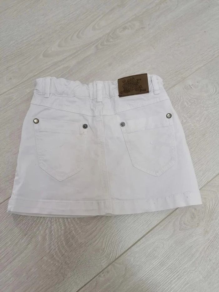 Lot de deux jupes Taille 4 ans - photo numéro 8
