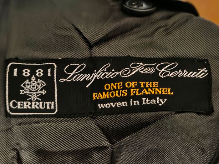 Costume de grande qualité "Cerruti 1881" - photo numéro 3