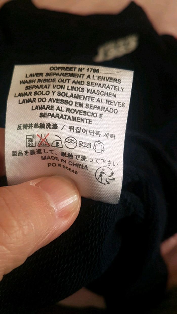 Pull bleu marine - photo numéro 7