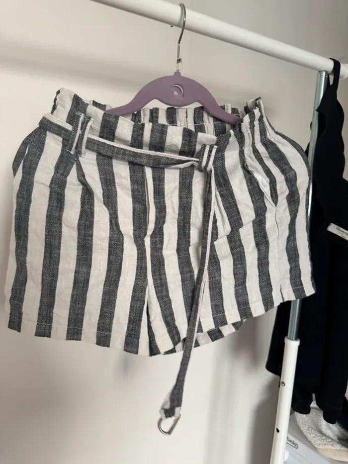 Short bershka