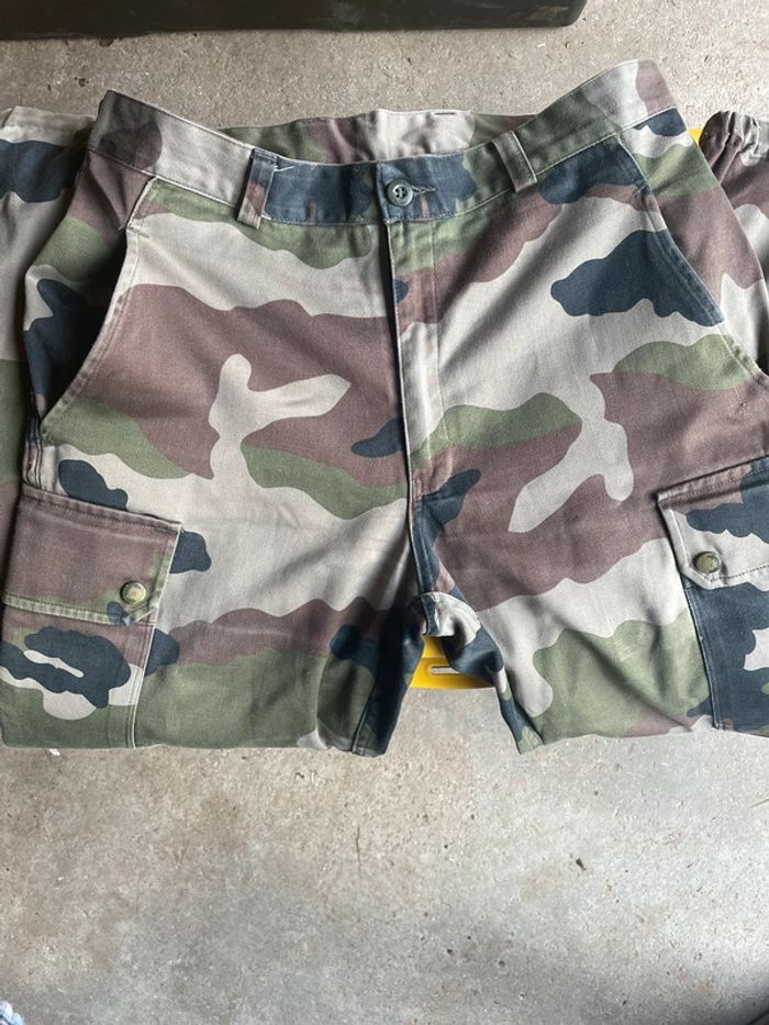Pantalon militaire