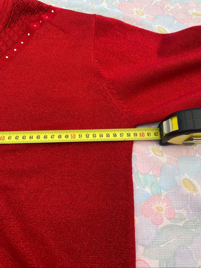 Très beau pull rouge 46-48 - photo numéro 5