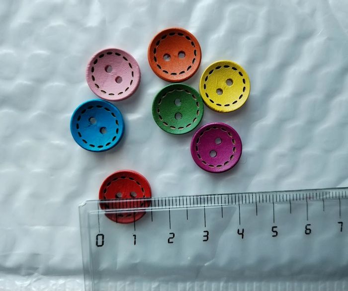 Boutons en bois, 15 mm, aspect couture, 2 trous, mix de couleurs - photo numéro 2
