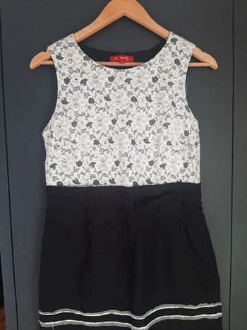 Robe à dentelle