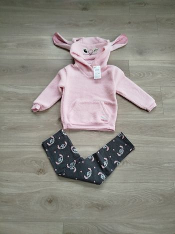 Ensemble Stitch et angel 5 ans (110 cm) neuf 