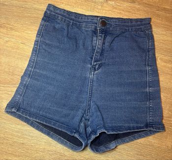 Short en Jean’s taille haute Jennyfer /