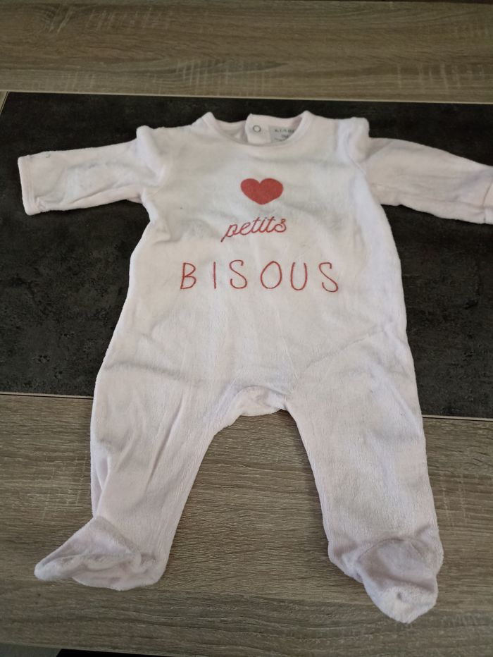 Pyjama en velours petits bisous - photo numéro 2
