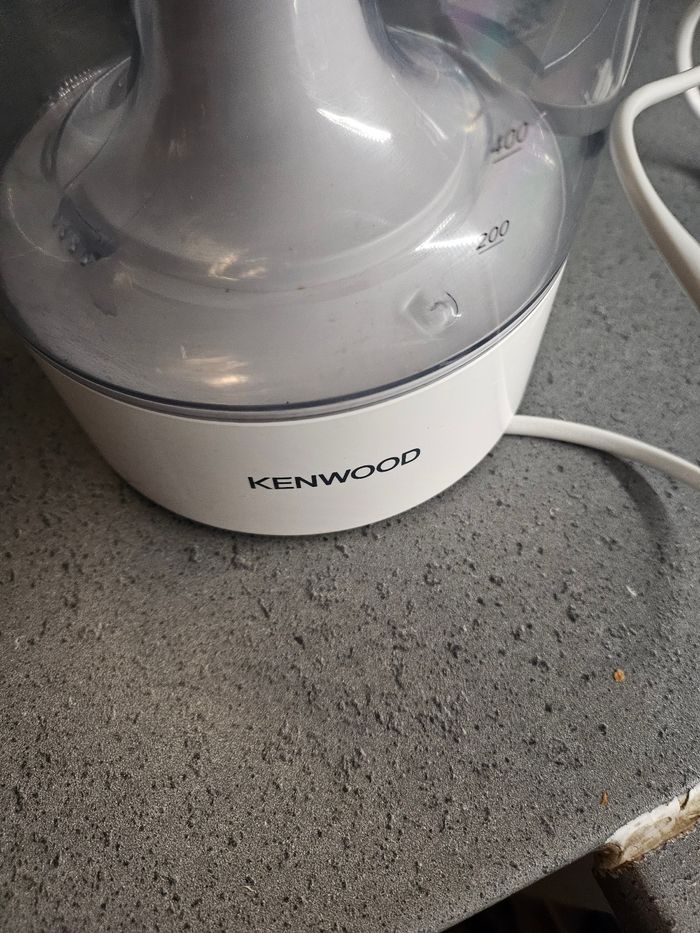 Extracteur de fruits  marque kenwoond - photo numéro 2