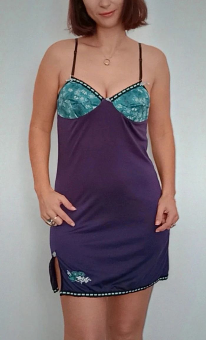 Nuisette douce fendue décolletée taille 38 - photo numéro 8