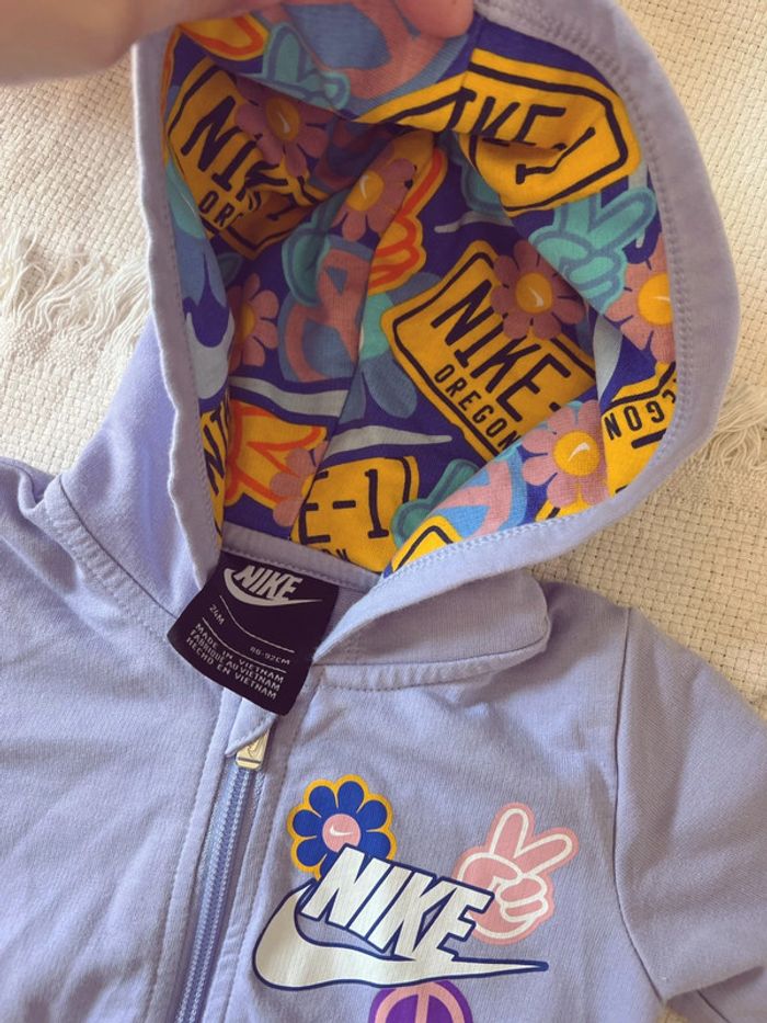 Combinaison à capuche Nike violet et multicolore 18 24 neuve - photo numéro 6