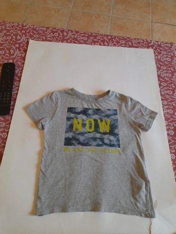 T-shirt Now we are the future