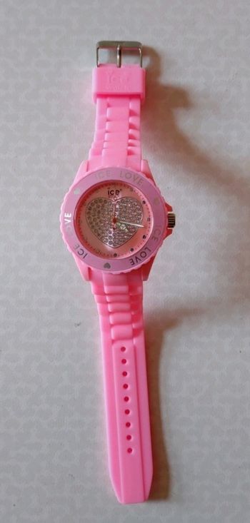 Montre rose