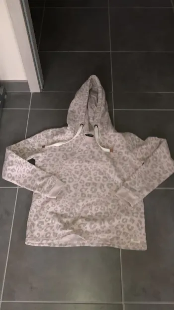 Pull à capuche
