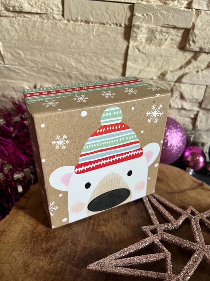 Boîte à cadeau - Ours de Noel - NEUVE