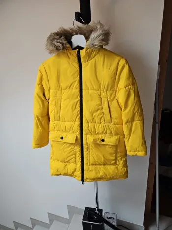 Doudoune à capuche de la marque Cyrillus